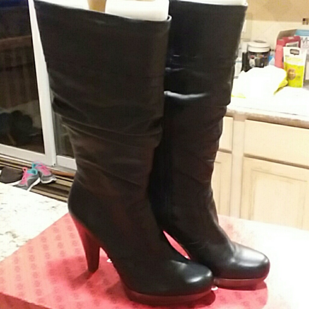 Guess by Marciano leather slouch boot size 9